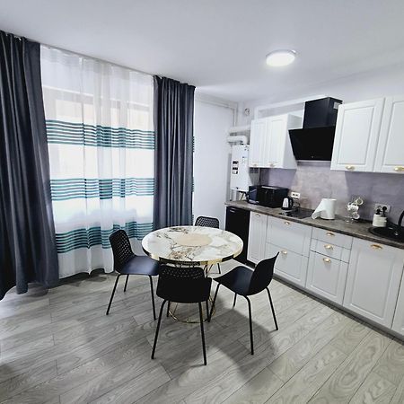 Comapart1 Bacău Екстериор снимка