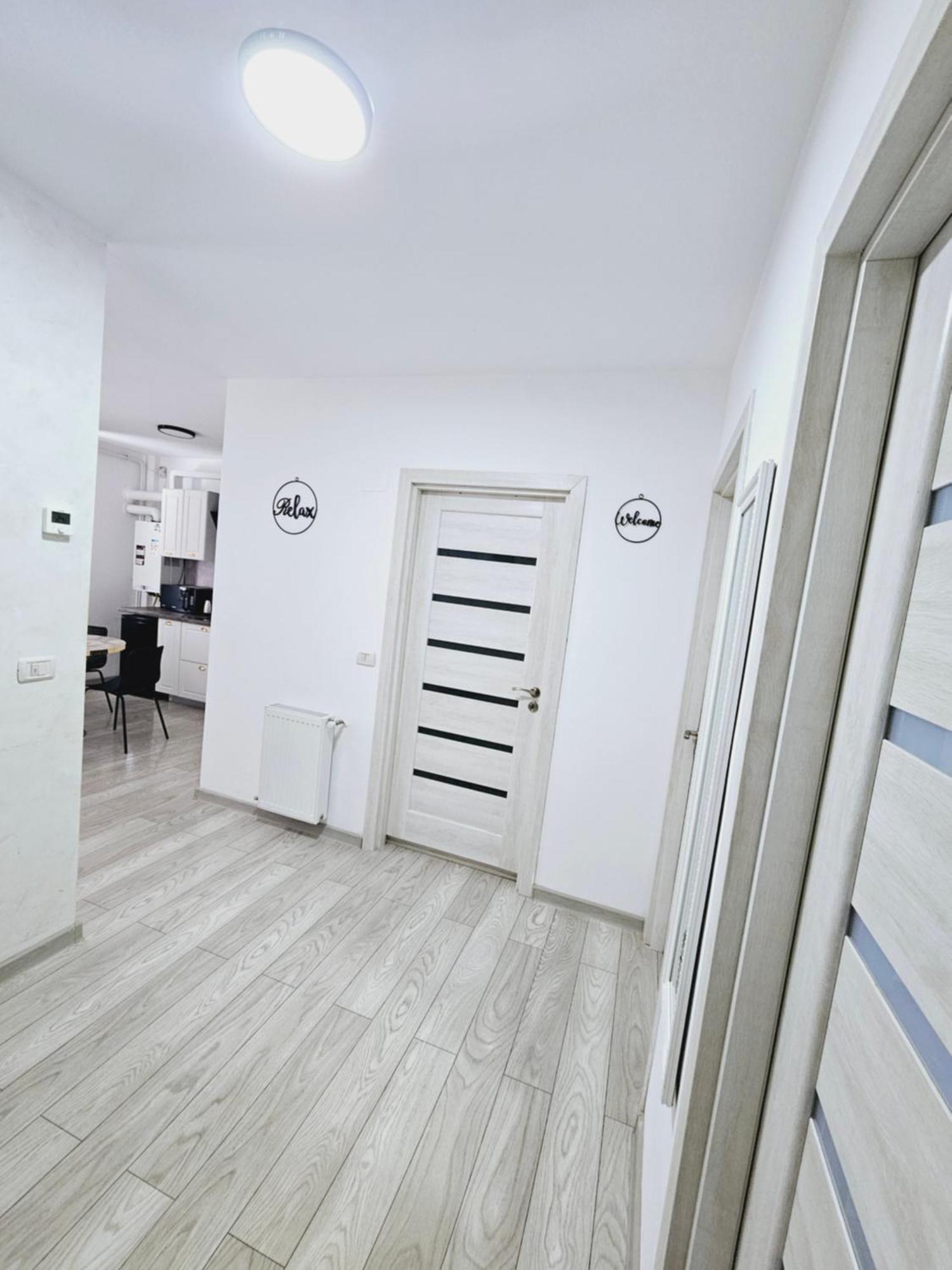 Comapart1 Bacău Екстериор снимка
